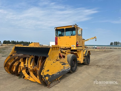 Idaho Norland T-CA-PS-H 106 ft Hydraulic Reversing 4x4 Hydraulic Schneefräse