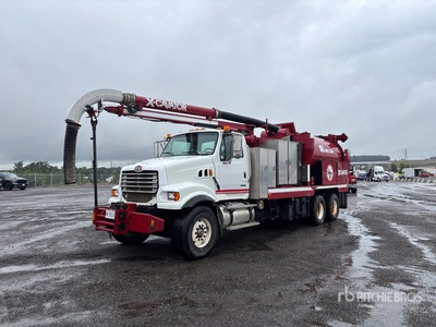 2010 Sterling L8500 6x4 ハイドロバキュームトラック