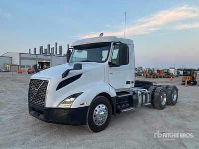2019 Volvo VNL 6x4 T/A Day Cab Truck Tractor
