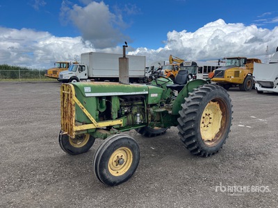 1975 John Deere 2130 2WD Tractor