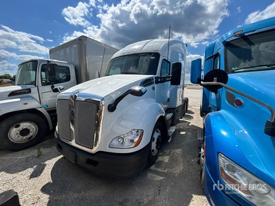 2022 Kenworth T680 6x4 T/A Sleeper Truck Tractor