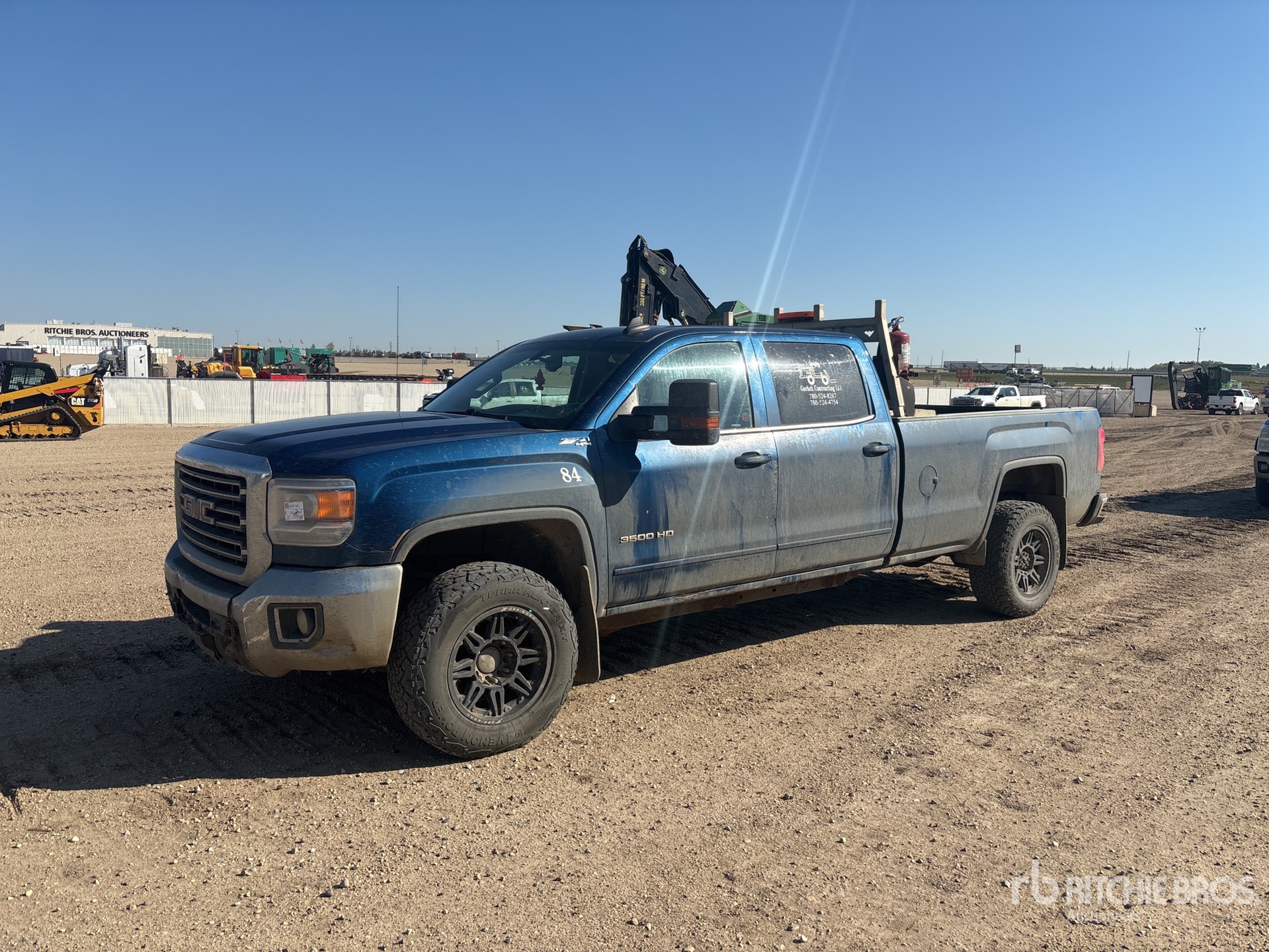 2018 GMC 3500 SLE 4x4 Crew Cab Pickup