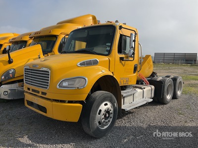 2013 Freightliner M2 106 6x4 Tractocamion (INOPERABLE) / Cabina per trattore stradale (Inoperable)