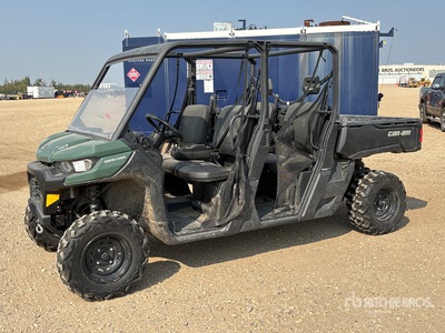2023 Can-Am Defender HD7 4x4 Paralelo