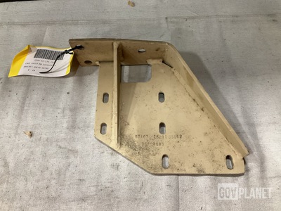 (10) Cecom LR 13211E9562 Valve Outboard Brackets