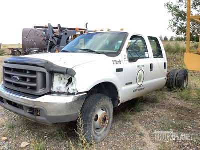 2004 Ford F-350 XL 4x4 Crew Cab Pickup (Inoperable)