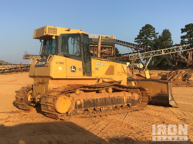 TOPADOR FRONTAL 2010 JOHN DEERE 850J