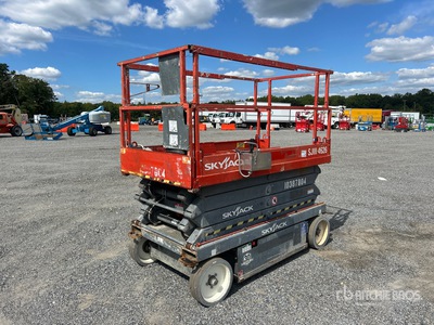 2015 Skyjack SJIII4626 シザーリフト