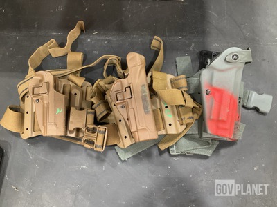 (20) Pistol Holsters