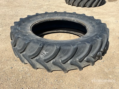 Galaxy 520/85R46 Tires