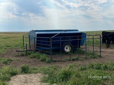 10 ft Creep Livestock Feeder