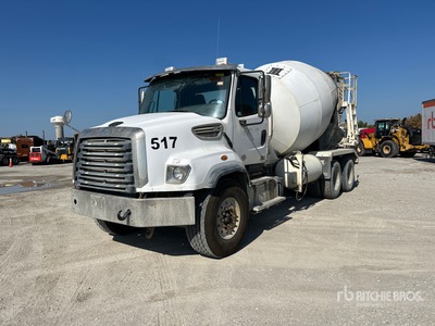 2015 Freightliner 114SD 6x4 Camion mélangeur