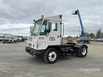 2005 Ottawa Spotter Truck