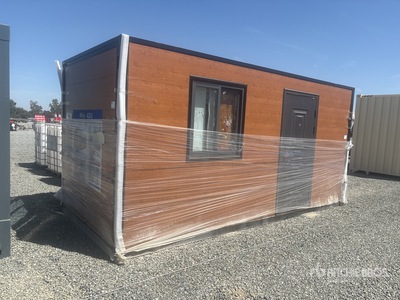 16 ft 7 in x 7 ft 4 in Skid-Mounted Heavily damaged side wall door will not open Ufficio mobile