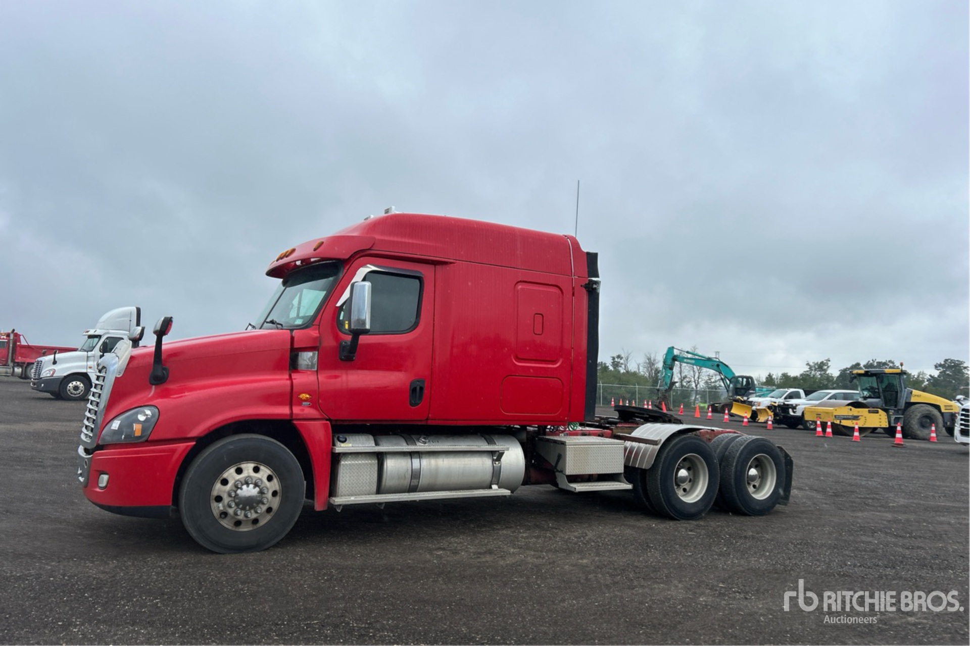 2017 Freightliner Cascadia 125 Sleeper Truck Tractor