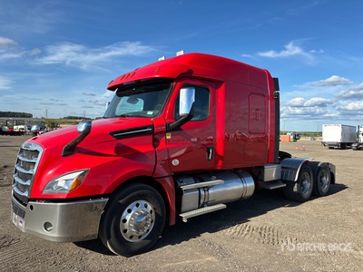 2020 Freightliner Cascadia 126 6x4 T/A Sleeper Truck Tractor