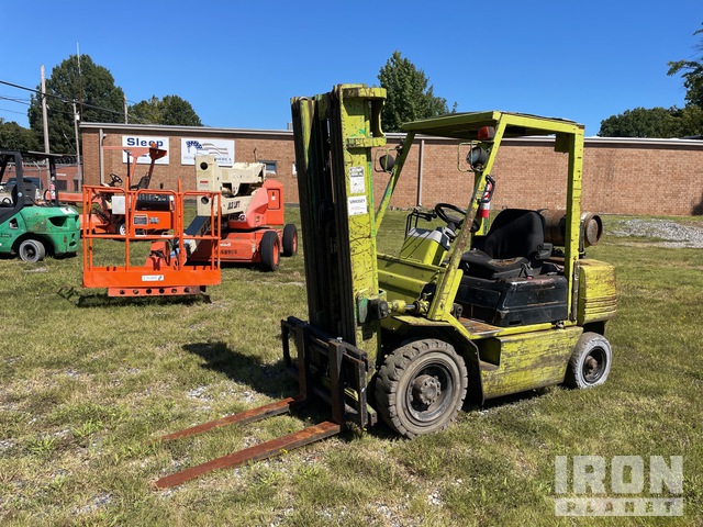 MONTACARGAS KOMATSU FG25T11
