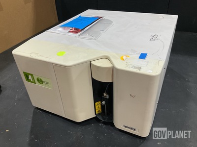 Millipore Luminex 100/200 Immunoassays Milliplex Analyzer