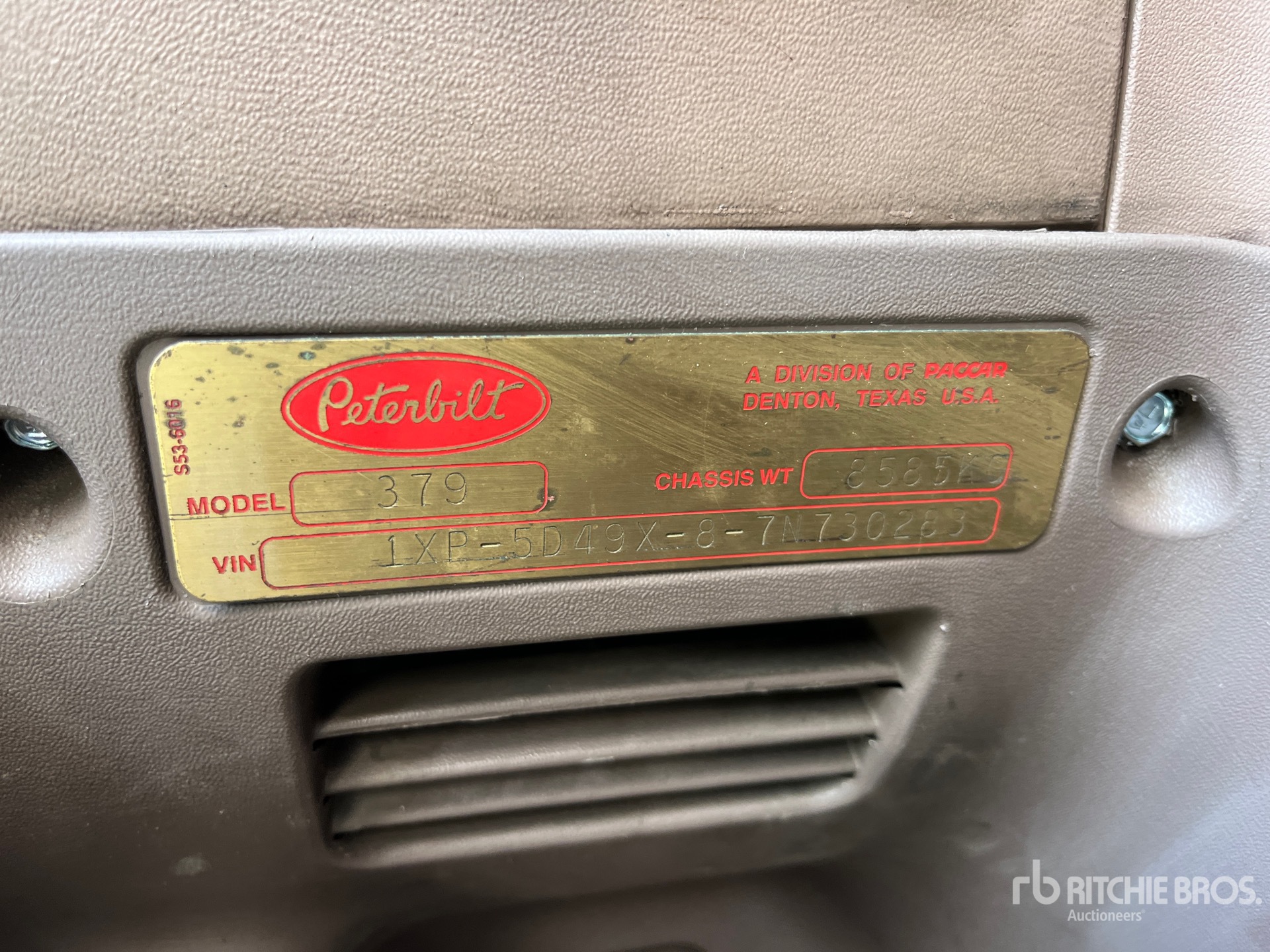 2007 Peterbilt 379 6x4 Sleeper Truck Tractor