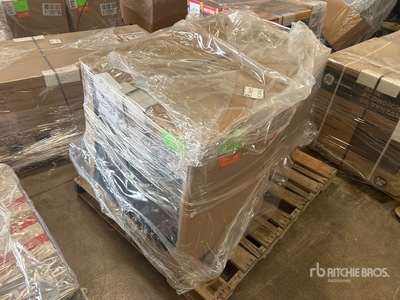 Quantity of (2) Generac 6500 Watt Generador