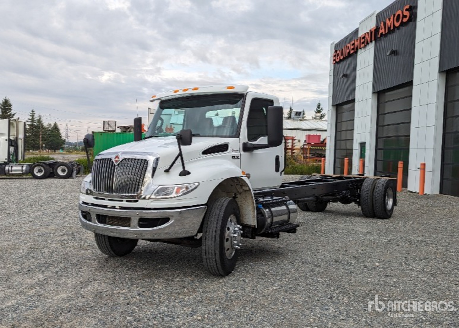 2020 International MV607 4x2 Cab and Chassis