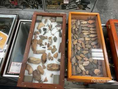 Quantity of (2) arrowhead collections