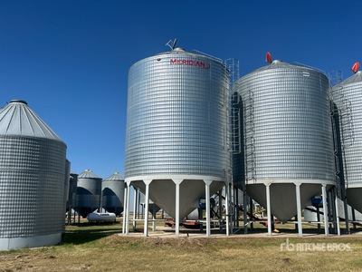 Meridian +/- 6500 bu 5 Ring Hopper Graan bak