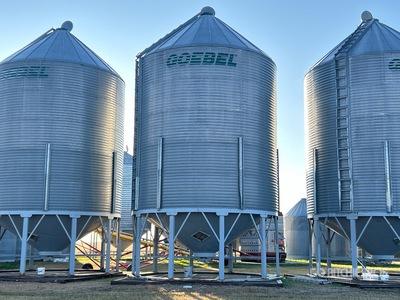 Goebel +/- 5000 bu 5 Ring Hopper Grain Bin