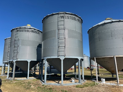 Westeel +/- 2000 bu 5 Ring Hopper Grain Bin