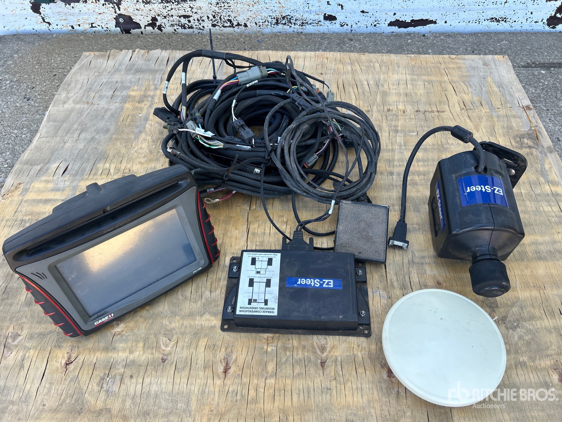 Trimble FM-750 Guidance Display