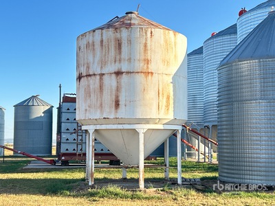 D&A +/- 1250 bu Fertilizer Grain Bin