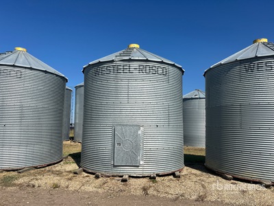 Westeel Rosco +/- 1950 bu 5 Ring Grain Bin