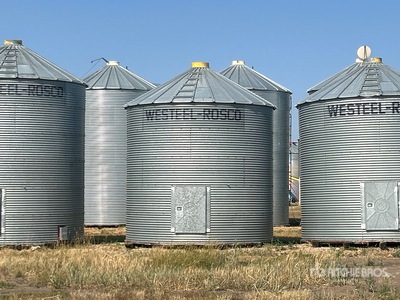 Westeel Rosco +/- 1650 bu 5 Ring Grain Bin