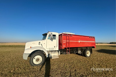 1997 Peterbilt PB330 4x2 Grain Truck