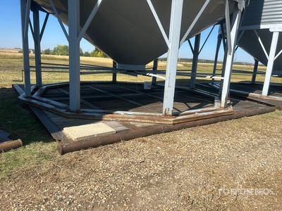 Custom Built 16 ft x 16 ft Rig Varios, manejo de grano