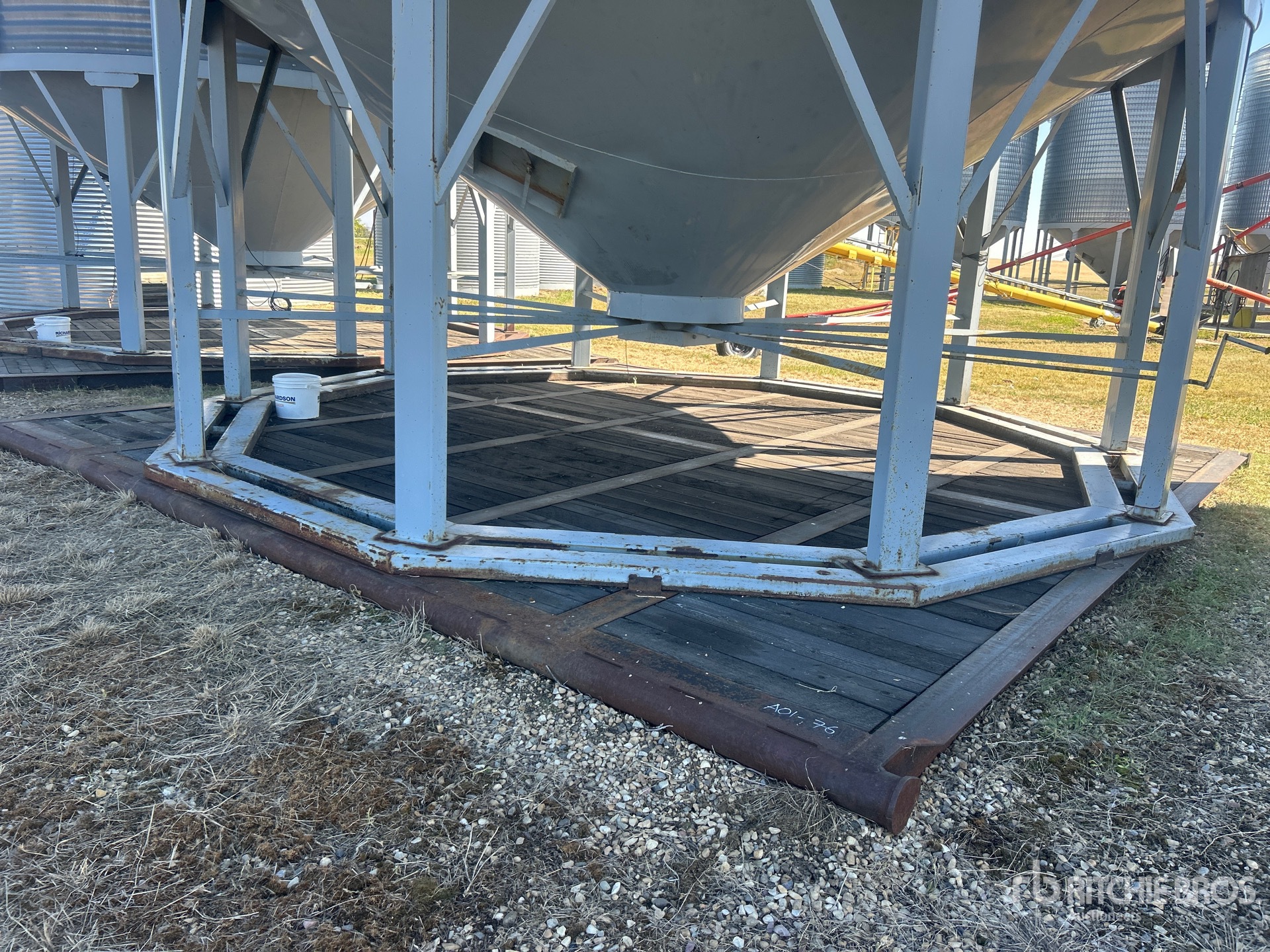 Custom Built 16 ft x 16 ft Rig Mats