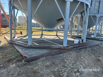 Custom Built 16 ft x 16 ft Rig Varios, manejo de grano