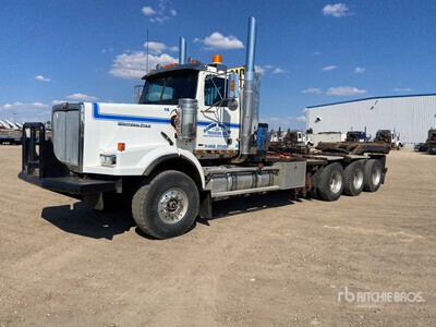 2011 Western Star 4900SA 8x6 Winch Truck