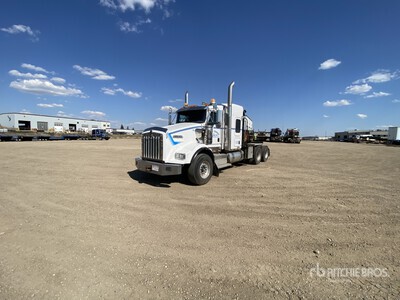 2014 Kenworth T800 6x4 Sleeper Winch Truck