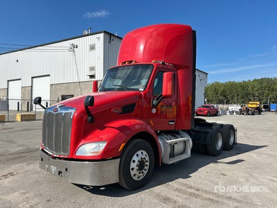 2016 Peterbilt 579 6x4 T/A Day Cab Truck Tractor