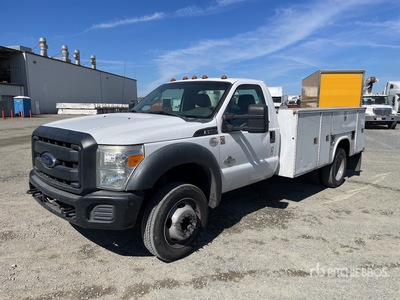 2012 Ford F-450 4x2 Utility Truck