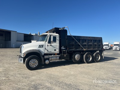 2008 Mack GU713 8x4 Tri/A Dump Truck