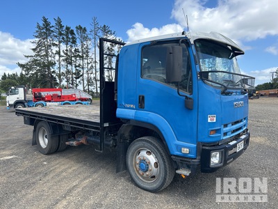 2013 Isuzu FSS 550 4x4 Autocarro cassone fisso
