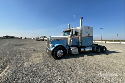 2013 Peterbilt 388 6x4 T/A Sleeper Truck Tractor