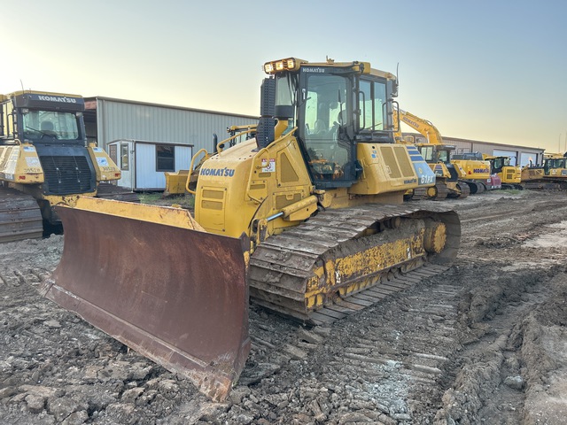 TOPADOR FRONTAL 2020 KOMATSU D61PX24