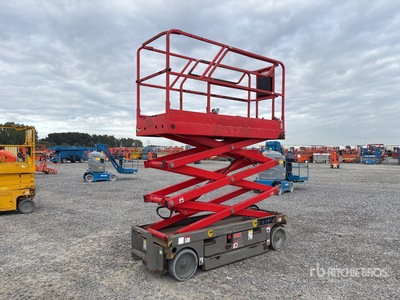 2014 Haulotte COMPACT8 Electric Scissor Lift