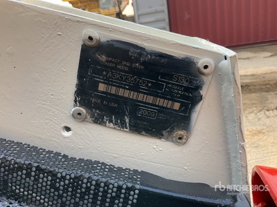 2009 Bobcat S130 を見 Skid-Steer Loader