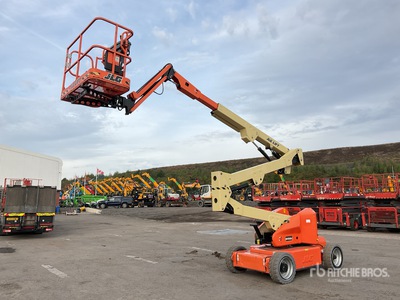 2013 JLG M450AJBI 2WD Hybrid Articulating Boom Lift