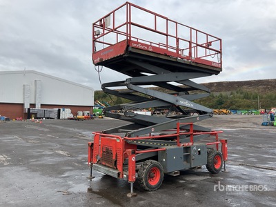 2015 Skyjack SJ9250 RT 4x4 Diesel シザーリフト