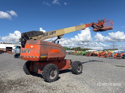 2015 JLG 660 SJ Skyguard 4WD Diesel Telescopic Boom Lift